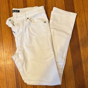 Express Skinny White jeans with rips